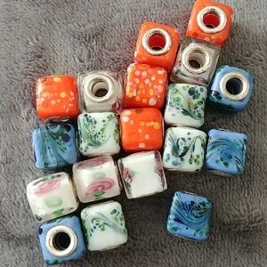 19 Colorful Square Glass Beads